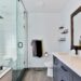 Rénovation de salle de bain : pourquoi investir dans un mitigeur de douche de qualité ?